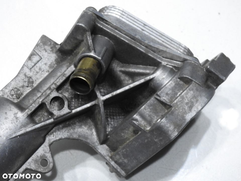 OBUDOWA FILTRA OLEJU CHŁODNICZKA W203 1.8 K - 5