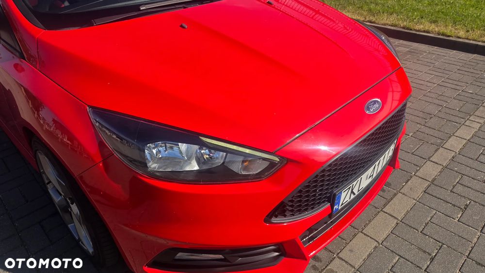 Ford Focus 2.0 TDCi ST-2 - 19