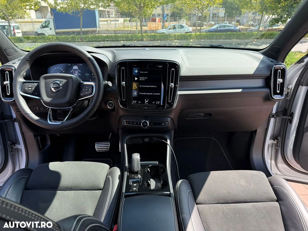 Volvo XC 40 Recharge T5 Twin Engine AT7 R-Design - 8