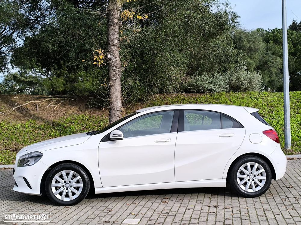 Mercedes-Benz A 180 d Urban - 2