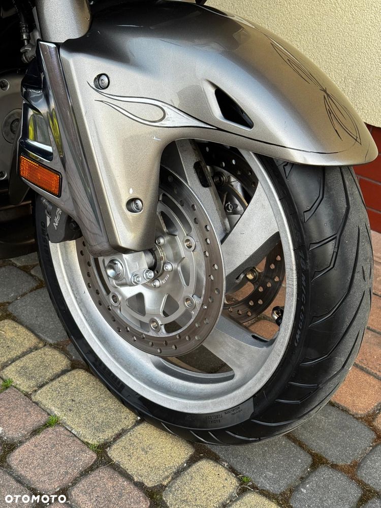 Honda Inny - 18