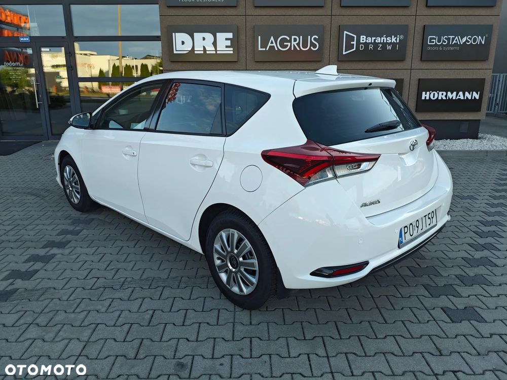 Toyota Auris 1.33 VVT-i Life - 6