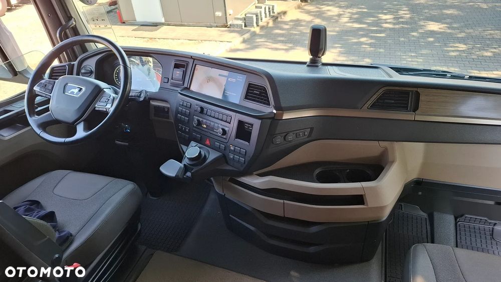 MAN TGX 18.510 / LOW DECK / MEGA / NA GWARANCJI / SALON PL - 28