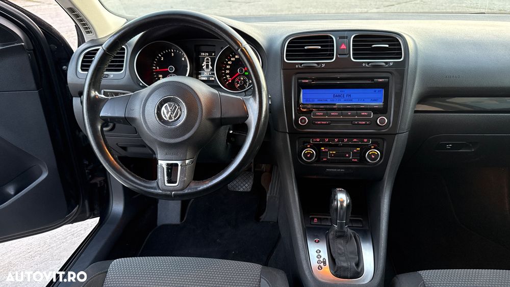 Volkswagen Golf 1.6 TDI DPF DSG BlueMotion Technology Highline - 15