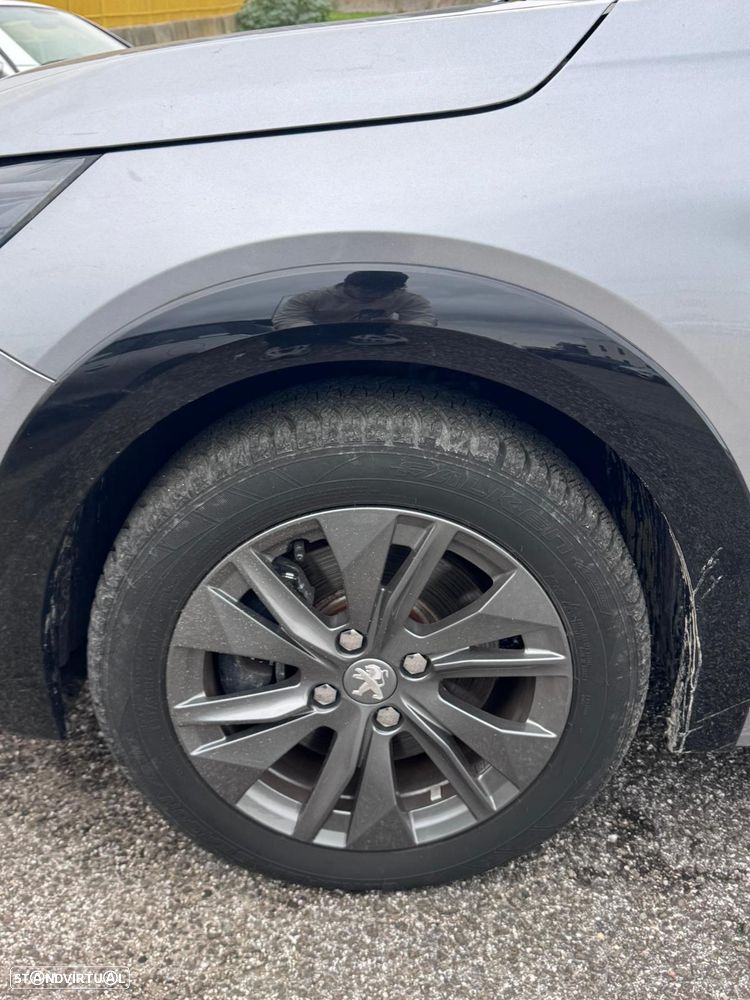 Peugeot e-208 51 kWh Allure - 12