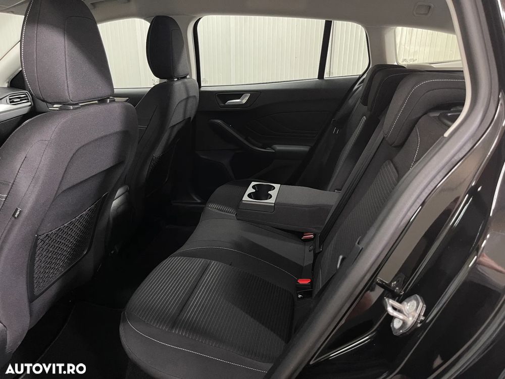 Ford Focus 1.5 EcoBlue Titanium - 12