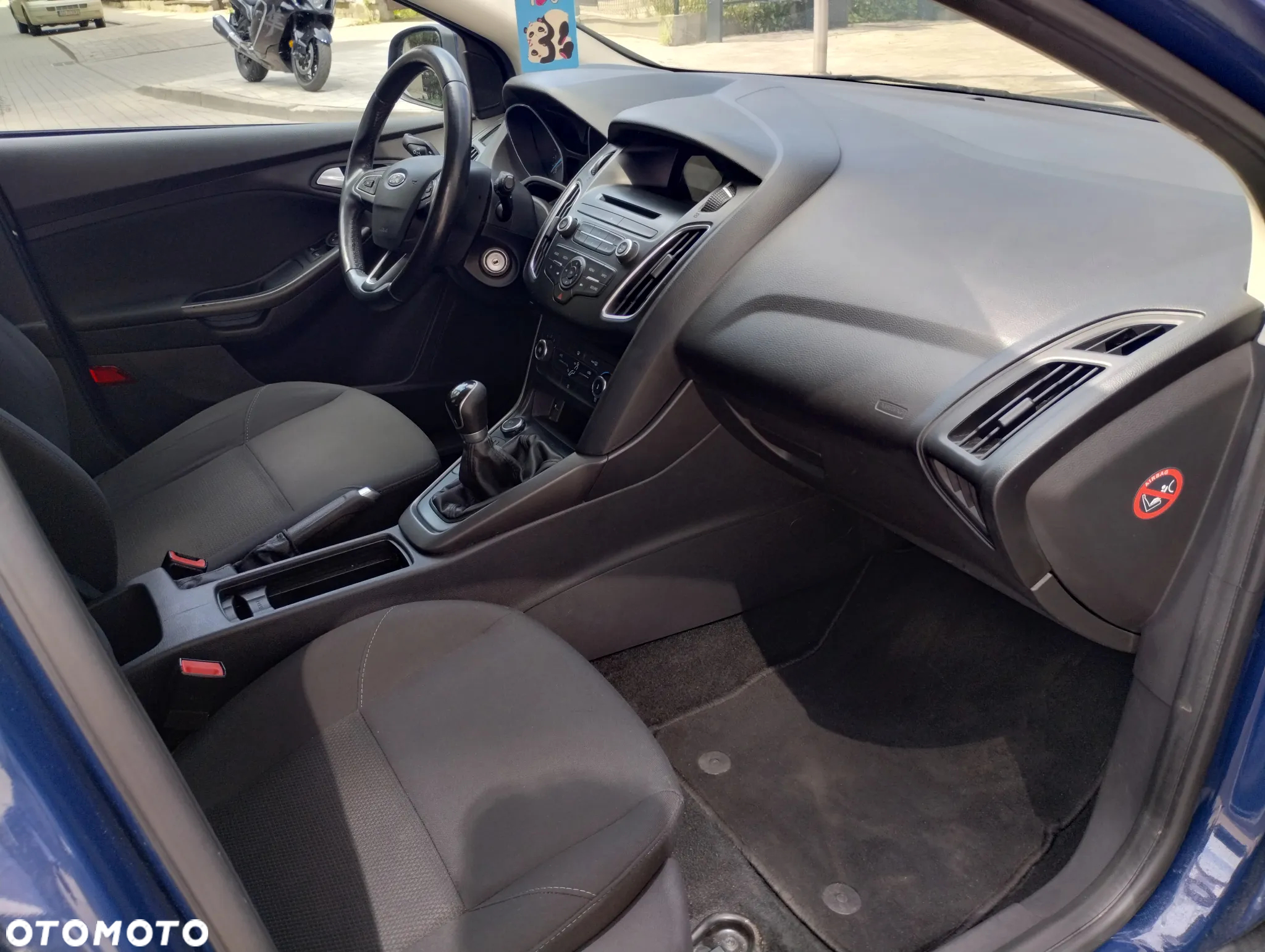 Ford Focus - 13