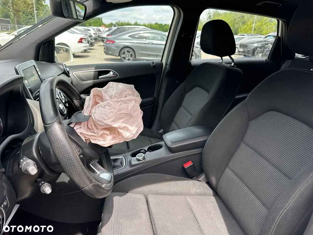 Mercedes-Benz Klasa B 180 CDI BlueEFFICIENCY Edition Style - 13