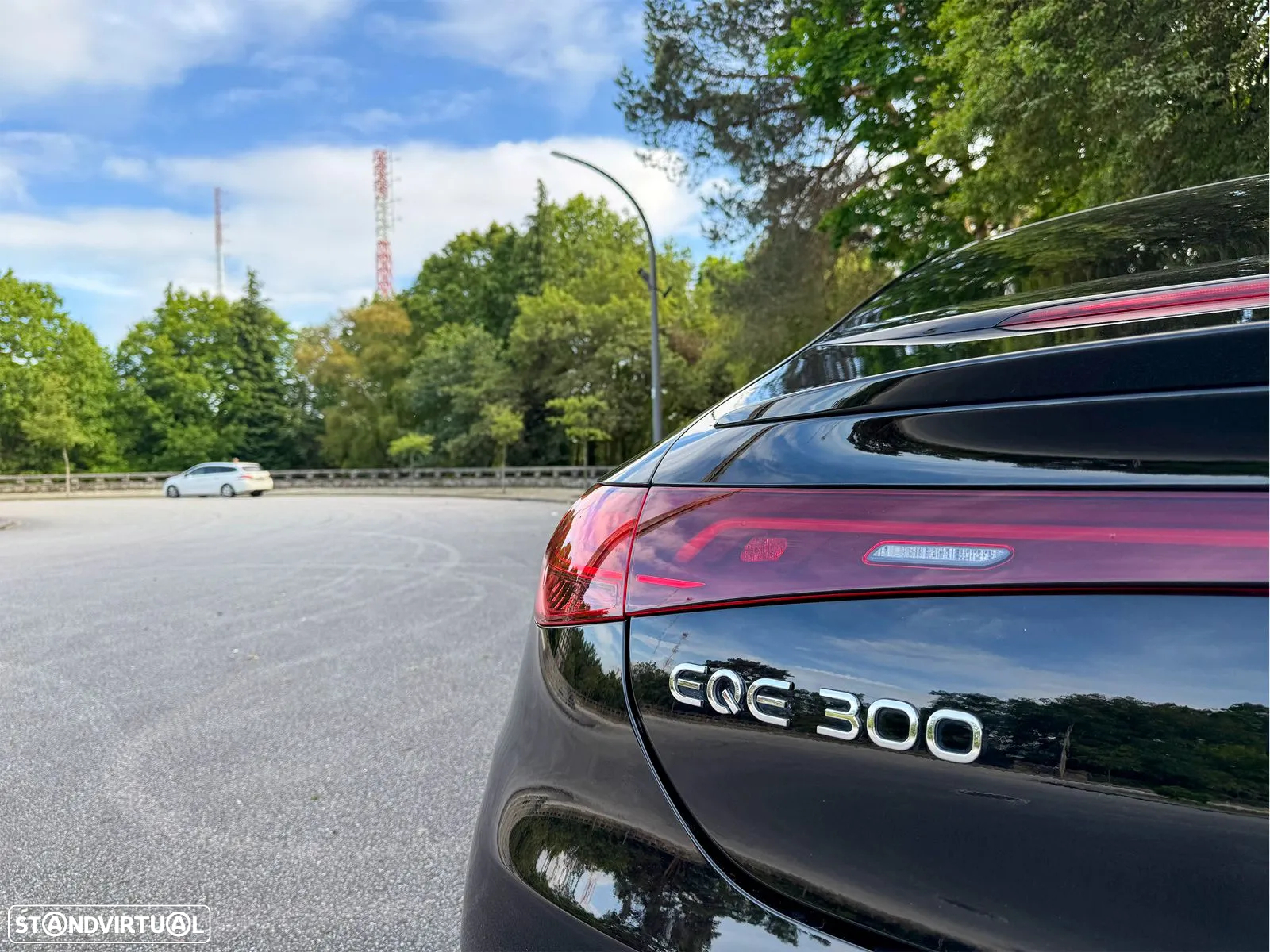 Mercedes-Benz EQE 300 AMG Line - 9