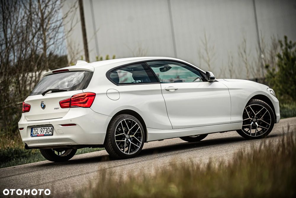 BMW Seria 1 116i - 3