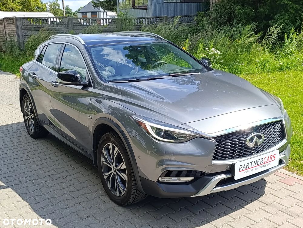Infiniti QX30 2.0t DCT AWD Premium - 2