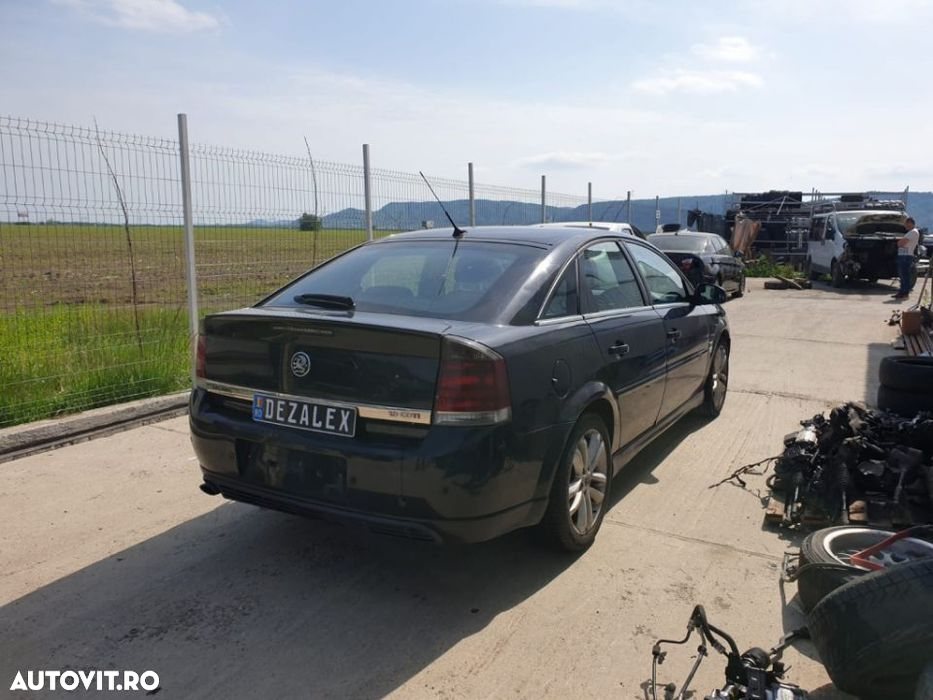 Dezmembrari Opel Vectra C facelift 150cp 1.9 cdti Piese Vectra C 1.9 diesel 6 trepte 150 cai - 4