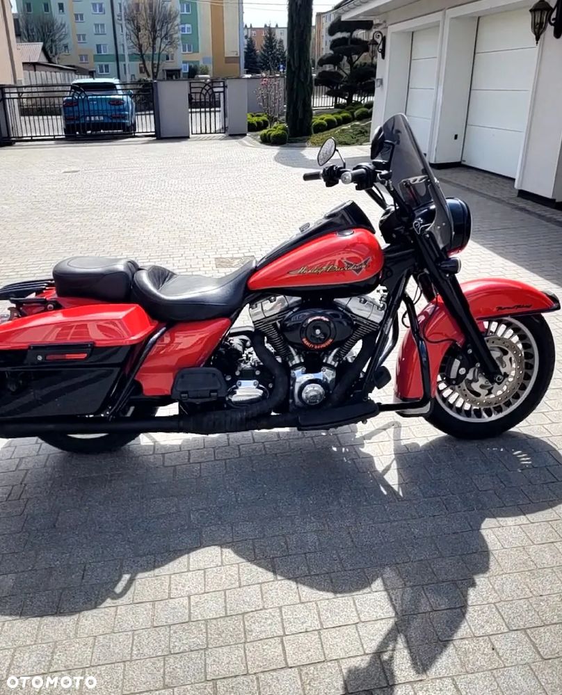 Harley-Davidson Touring Road King - 2