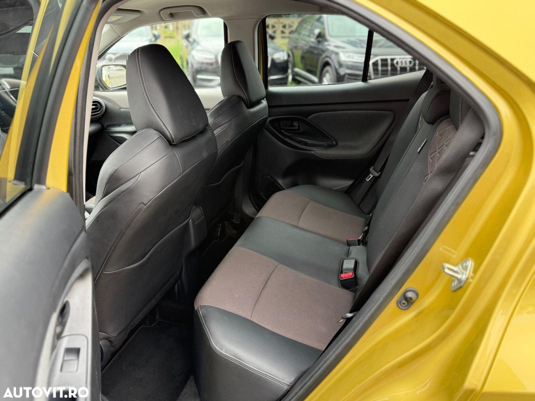 Toyota Yaris Cross 1.5 l CVT Active - 14