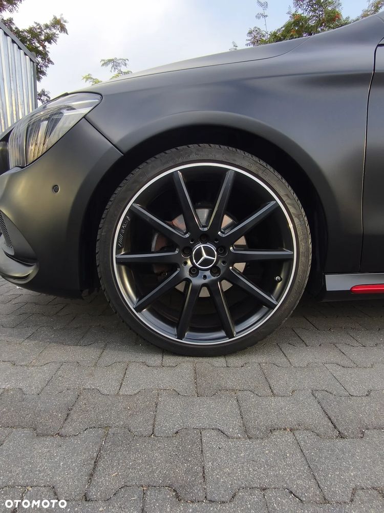 Mercedes-Benz CLA 180 d AMG Line - 15