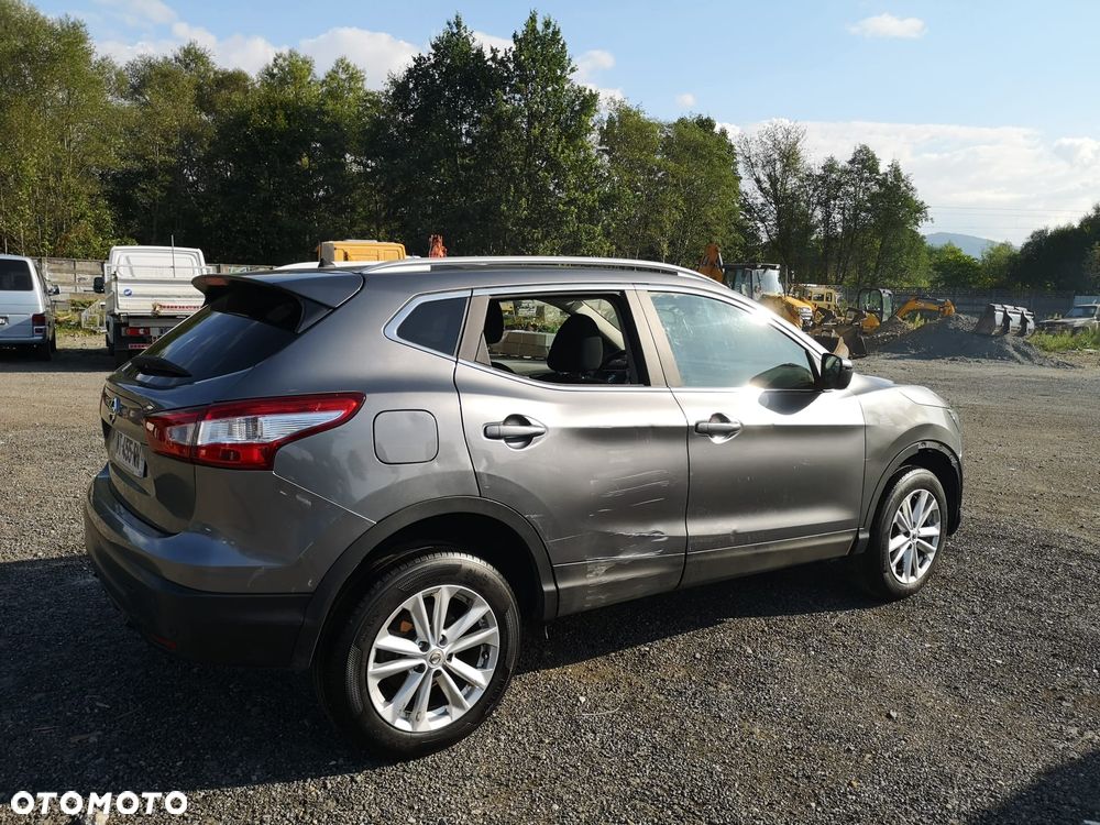 Nissan Qashqai 1.2 DIG-T N-Connecta EU6 - 6