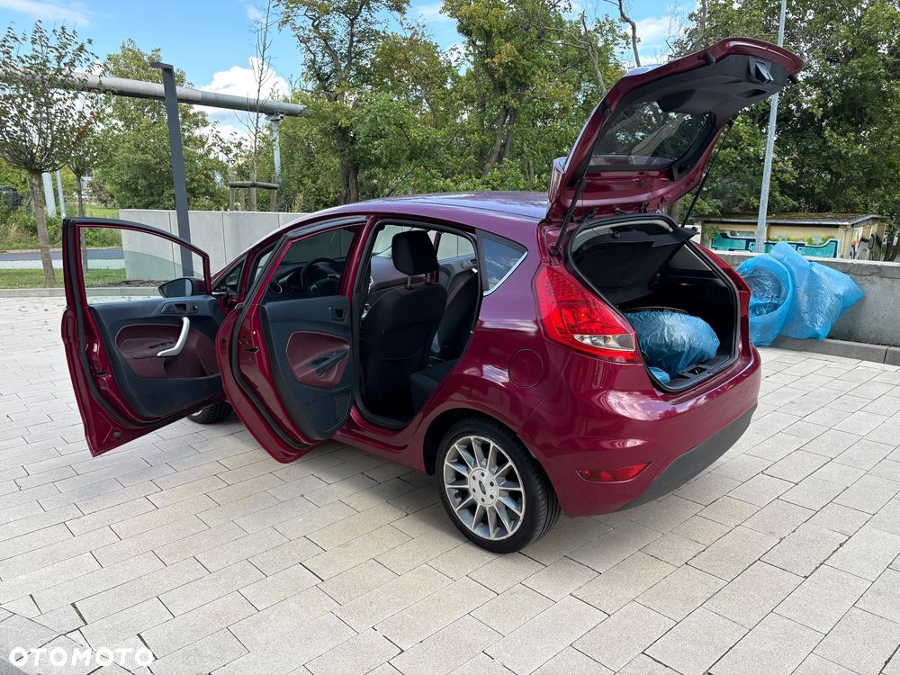 Ford Fiesta 1.6 TDCI Blues - 12