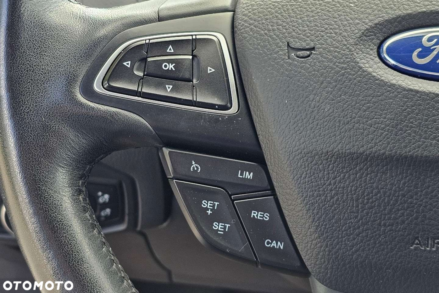Ford Focus - 21