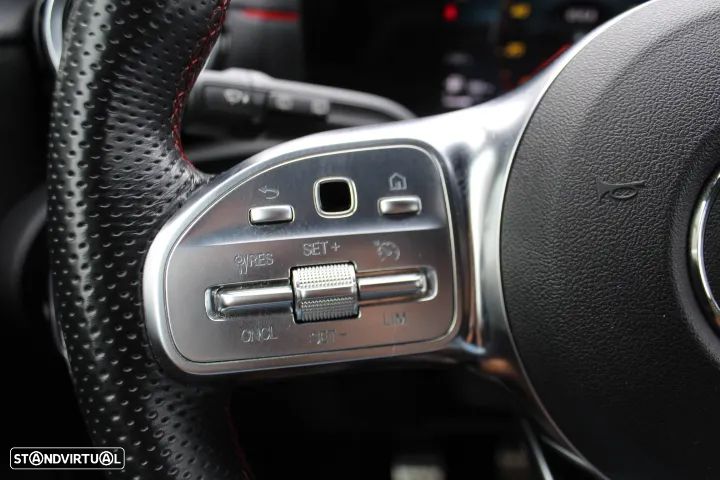 Mercedes-Benz A 180 d AMG Line - 40