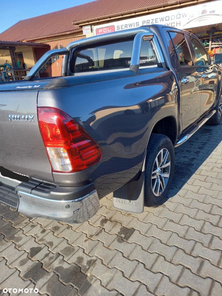 Toyota Hilux 2.4 D-4D Double Cab SR5 4x4 - 11