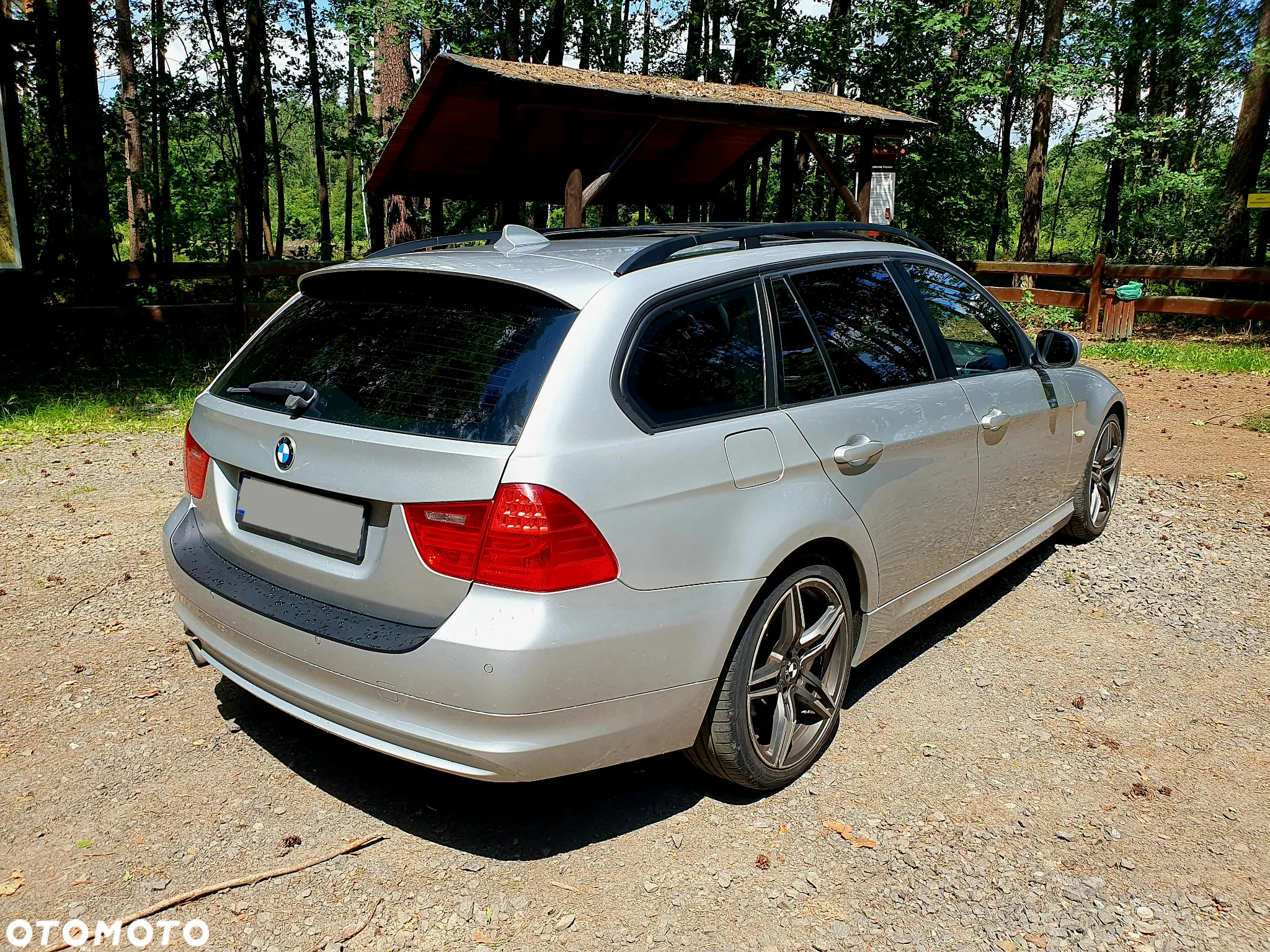 BMW Seria 3 318i - 11
