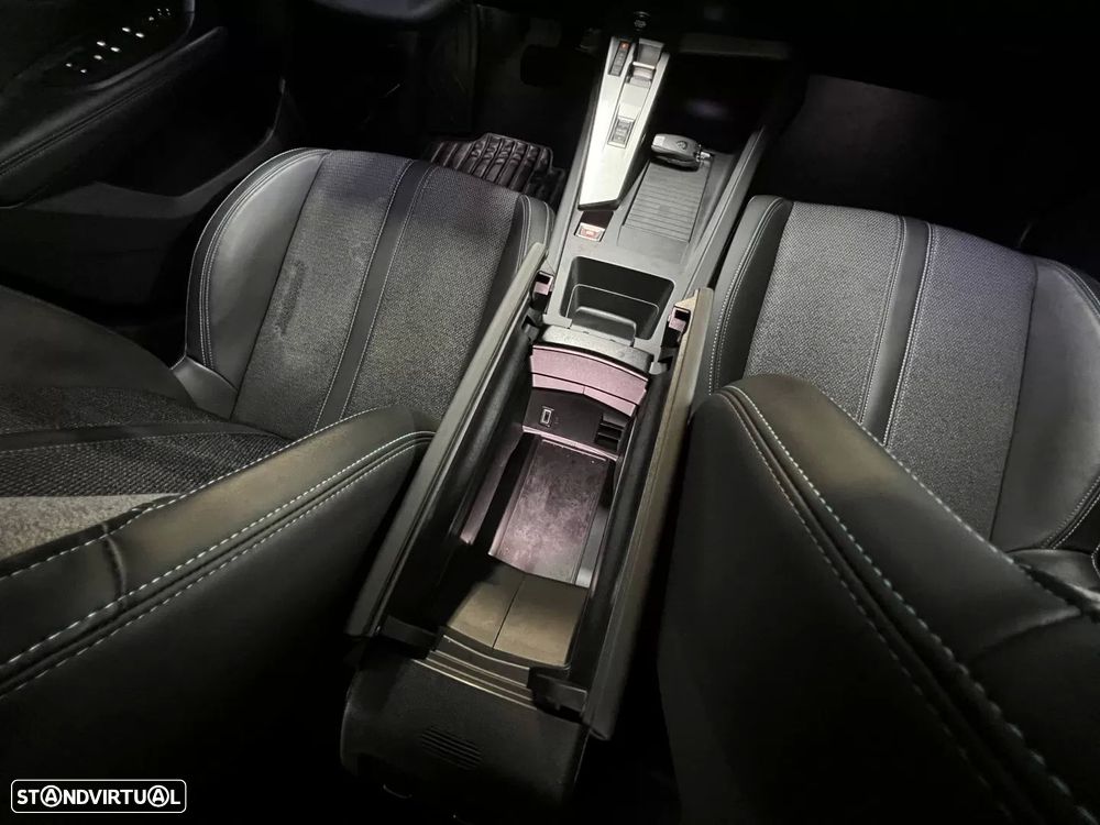 Peugeot 308 SW 1.5 BlueHDi Allure EAT8 - 28