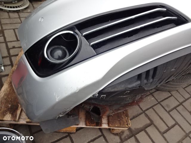 Zderzak przedni Audi A8 D4 przedlift LX7W - 4