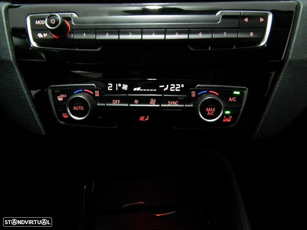 BMW X1 16 d sDrive xLine - 21