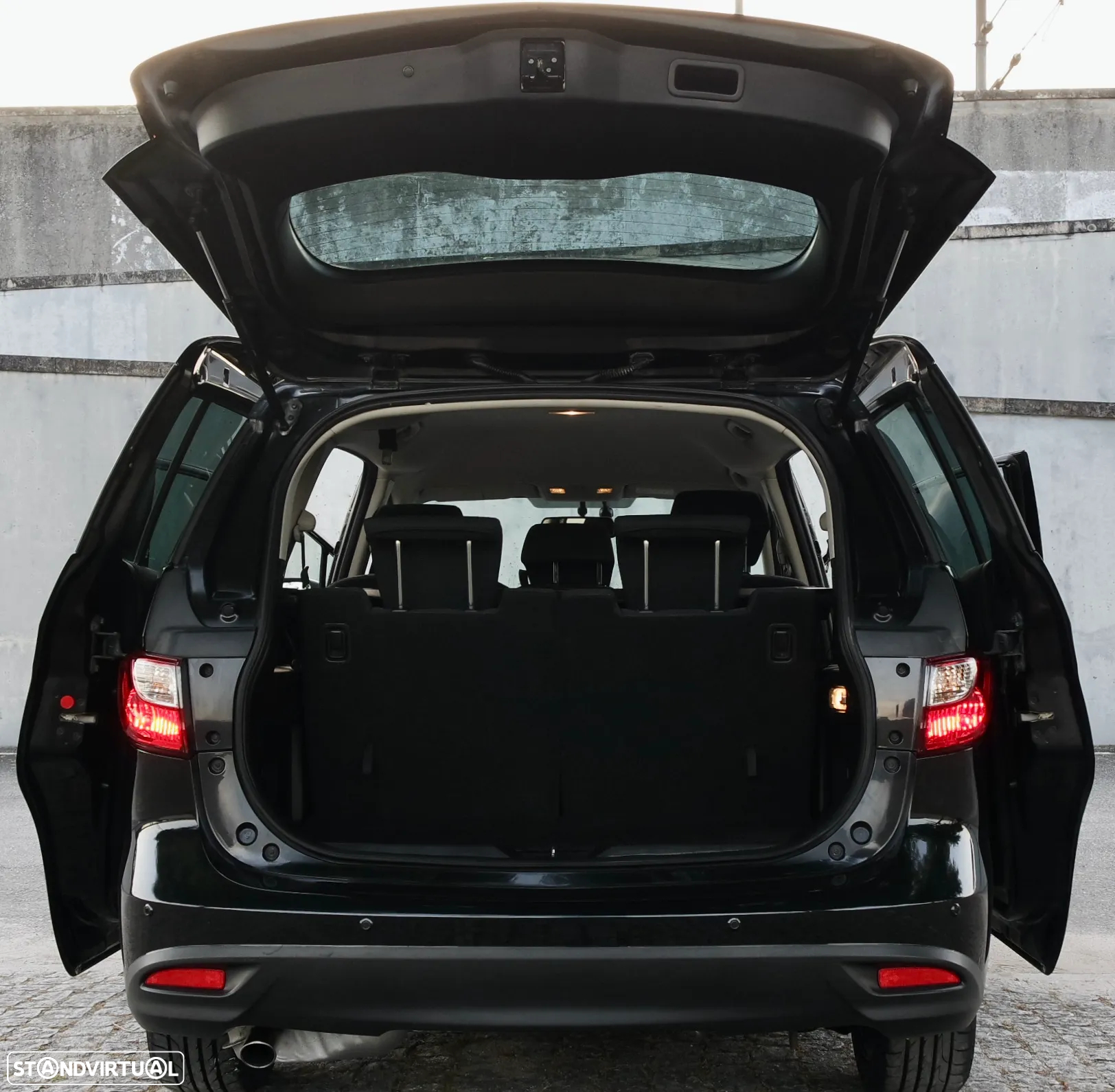 Mazda 5 MZR-CD 1.6 Superior Wagon +Xenon +PE+Pele - 46