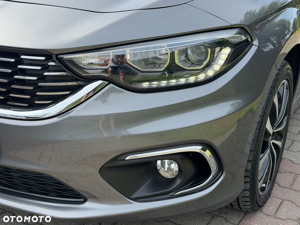 Fiat Tipo 1.4 T-Jet 16v Lounge EU6 - 9