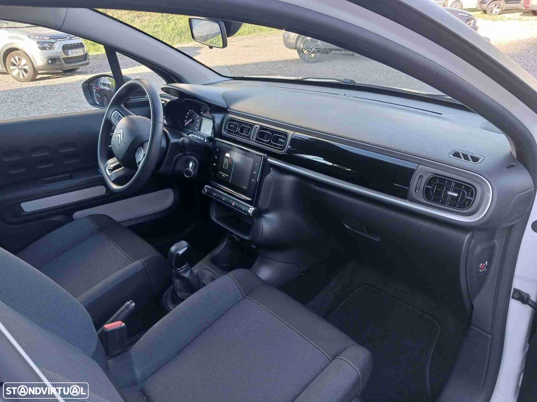 Citroën C3 1.2 PureTech Plus - 10