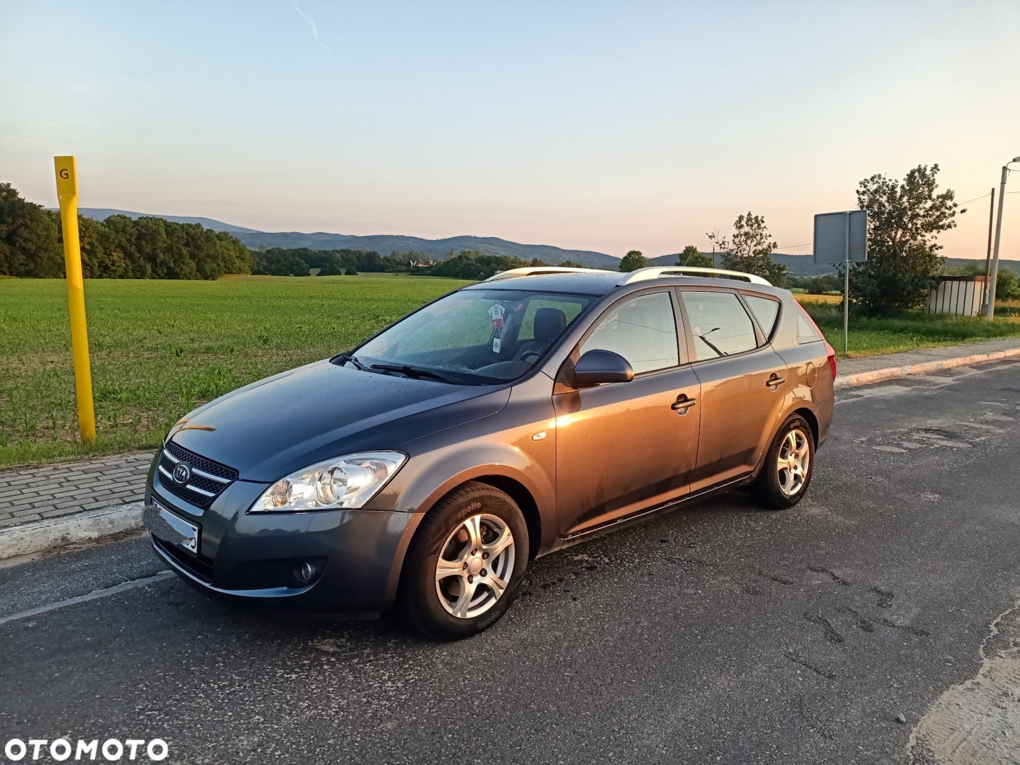 Kia Ceed Cee'd 1.6 Comfort - 1