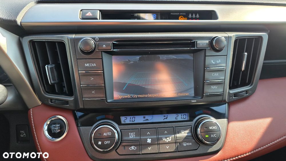 Toyota RAV4 2.0 Premium 4x4 MS - 23