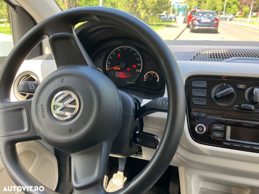 Volkswagen up! 1.0 Move - 12