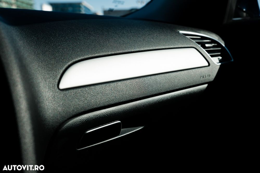 Audi A4 2.0 TDI DPF multitronic Ambiente - 33