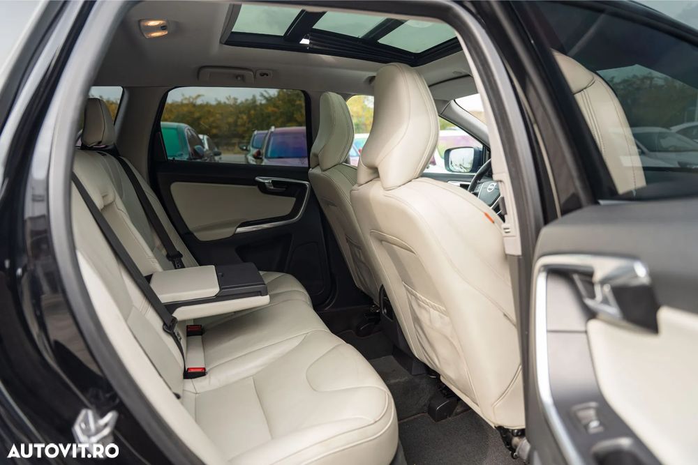 Volvo XC 60 D4 AWD Geartronic Inscription - 9