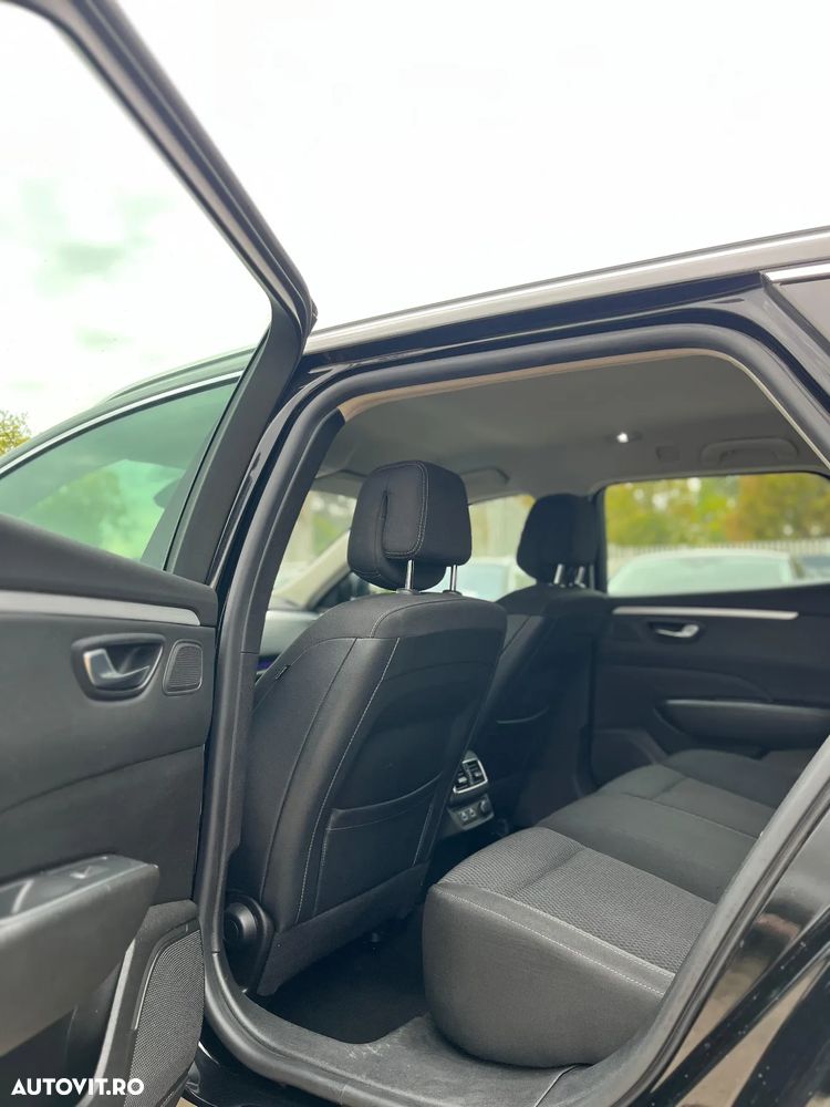 Volkswagen Passat - 6