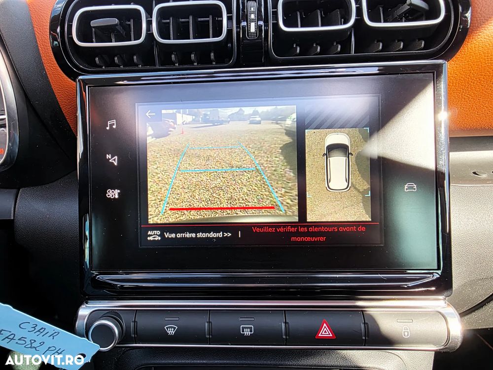 Citroën C3 AIRCROSS 1.2 PureTech S&S EAT6 Shine - 26