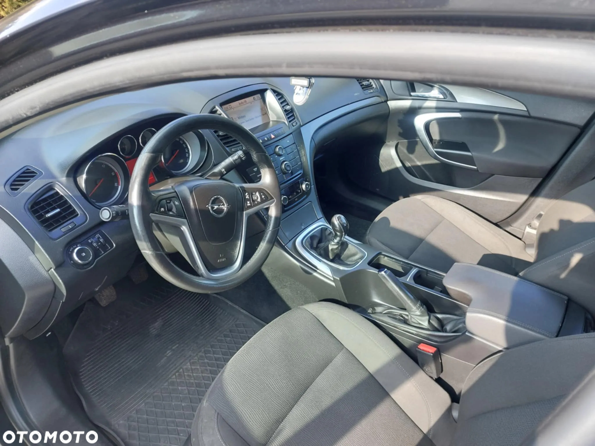 Opel Insignia 2.0 CDTI - 8