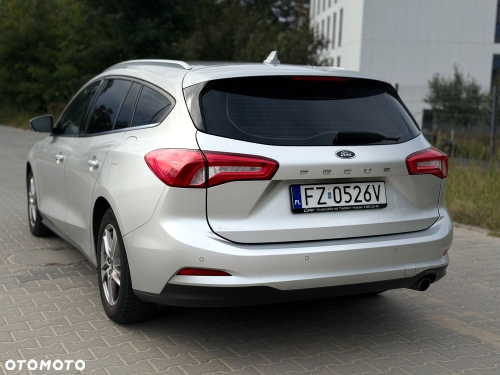 Ford Focus 1.5 EcoBlue Trend - 6