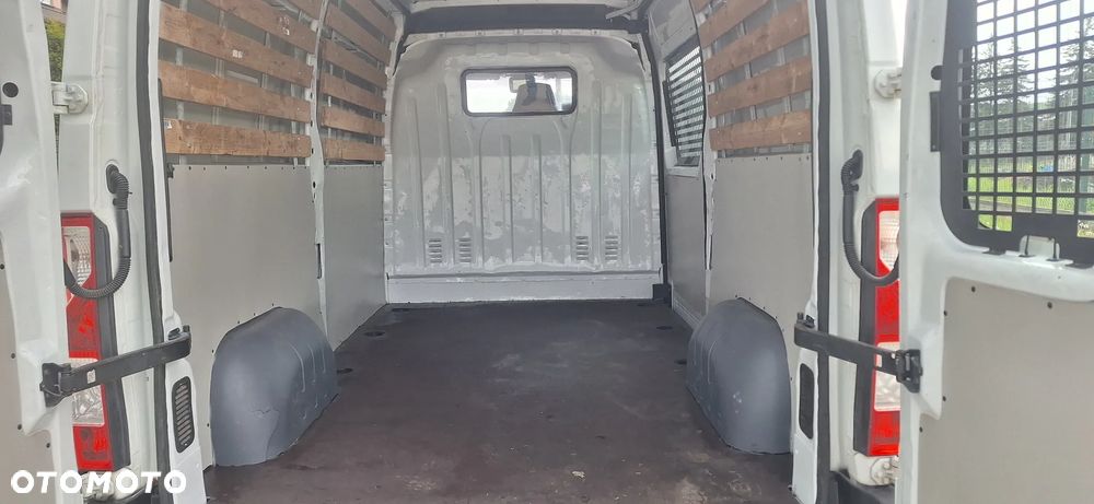 Renault Master - 11