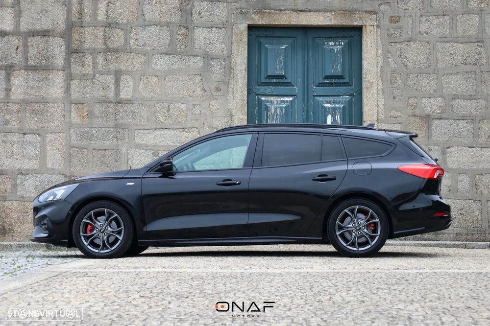 Ford Focus 1.5 EcoBoost S&S ST-LINE - 6