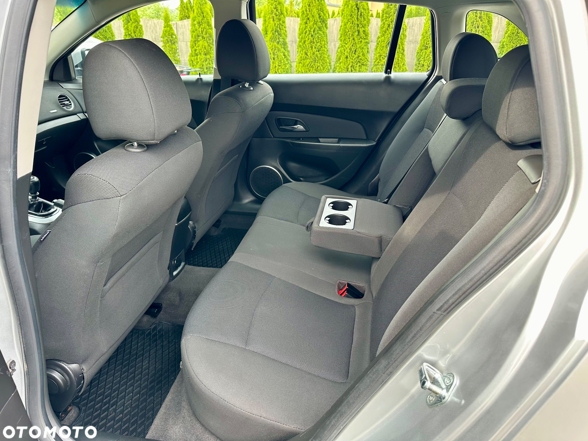 Chevrolet Cruze Station Wagon 1.6 LS+ - 13