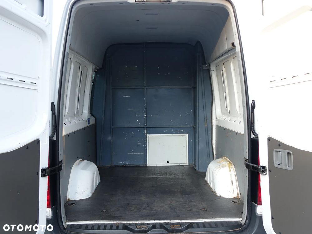 Volkswagen Crafter 5-osobowy Brygadówka + bagażnik dachowy - 16