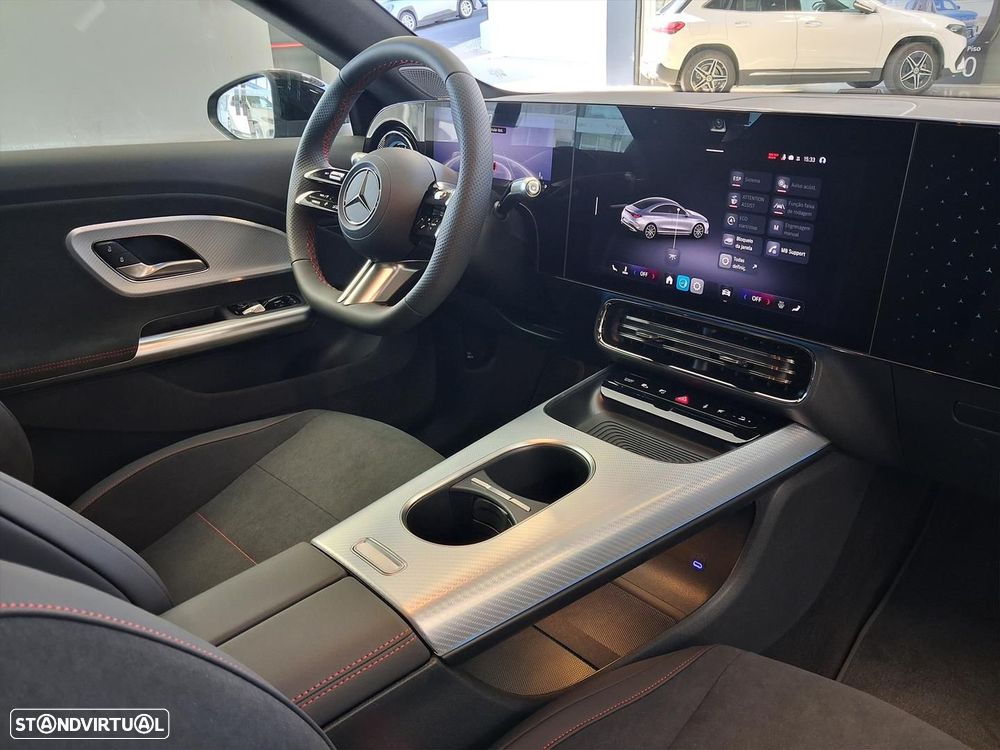 Mercedes-Benz CLA 180 Standard - 16