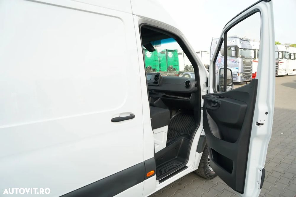 Mercedes-Benz SPRINTER 315 CDI / MAXI / NEGRU / PANEL / IMPORTAT - 37