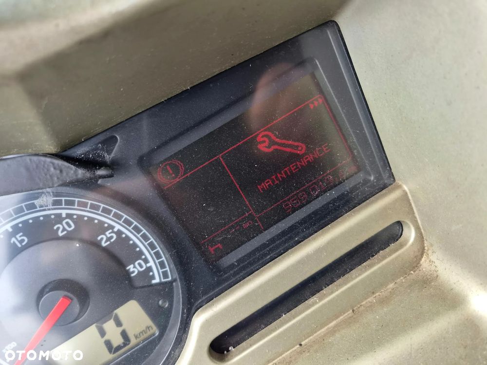 Renault PREMIUM - 4