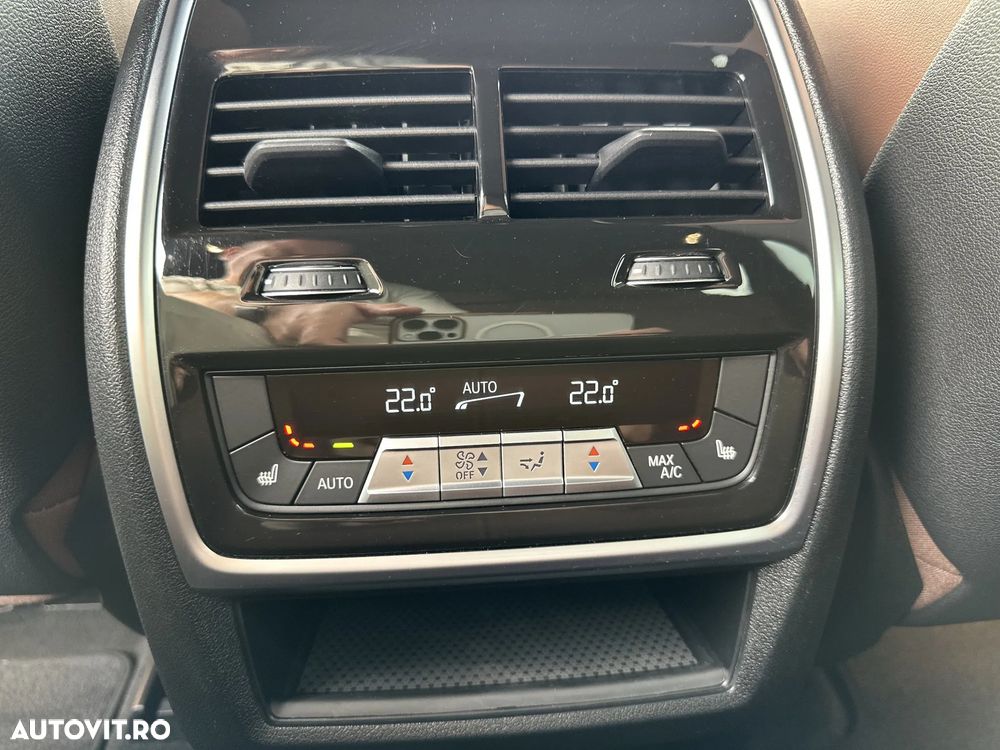 BMW X5 xDrive50e - 29