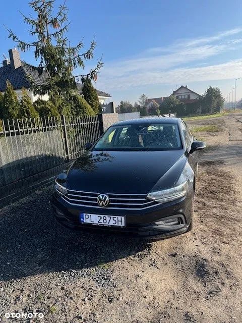 Volkswagen Passat - 15