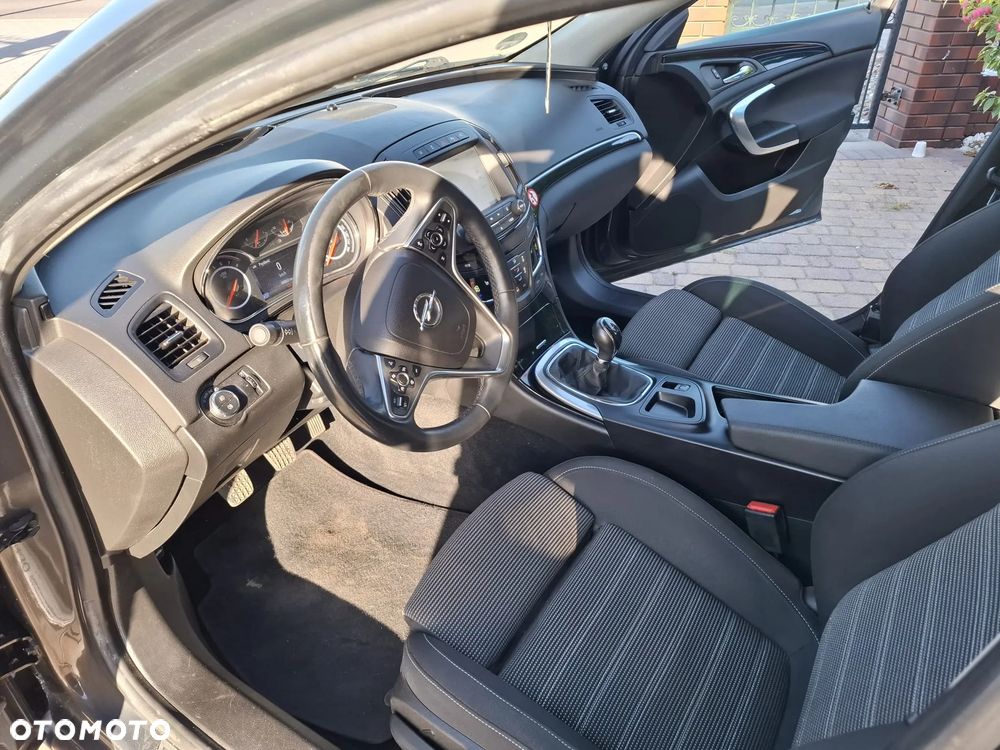 Opel Insignia 1.4 T Cosmo S&S - 11